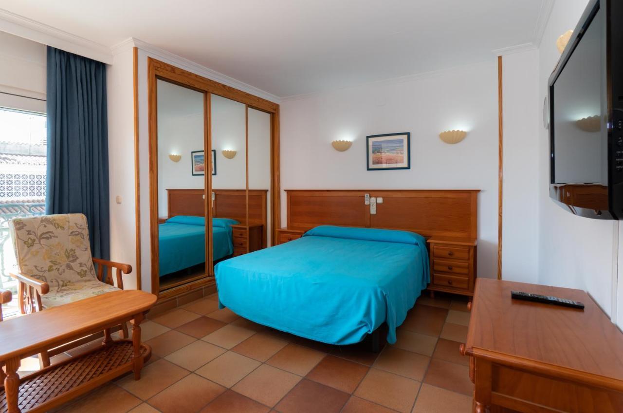 Apartamentos Leonor Carihuela Torremolinos Zewnętrze zdjęcie