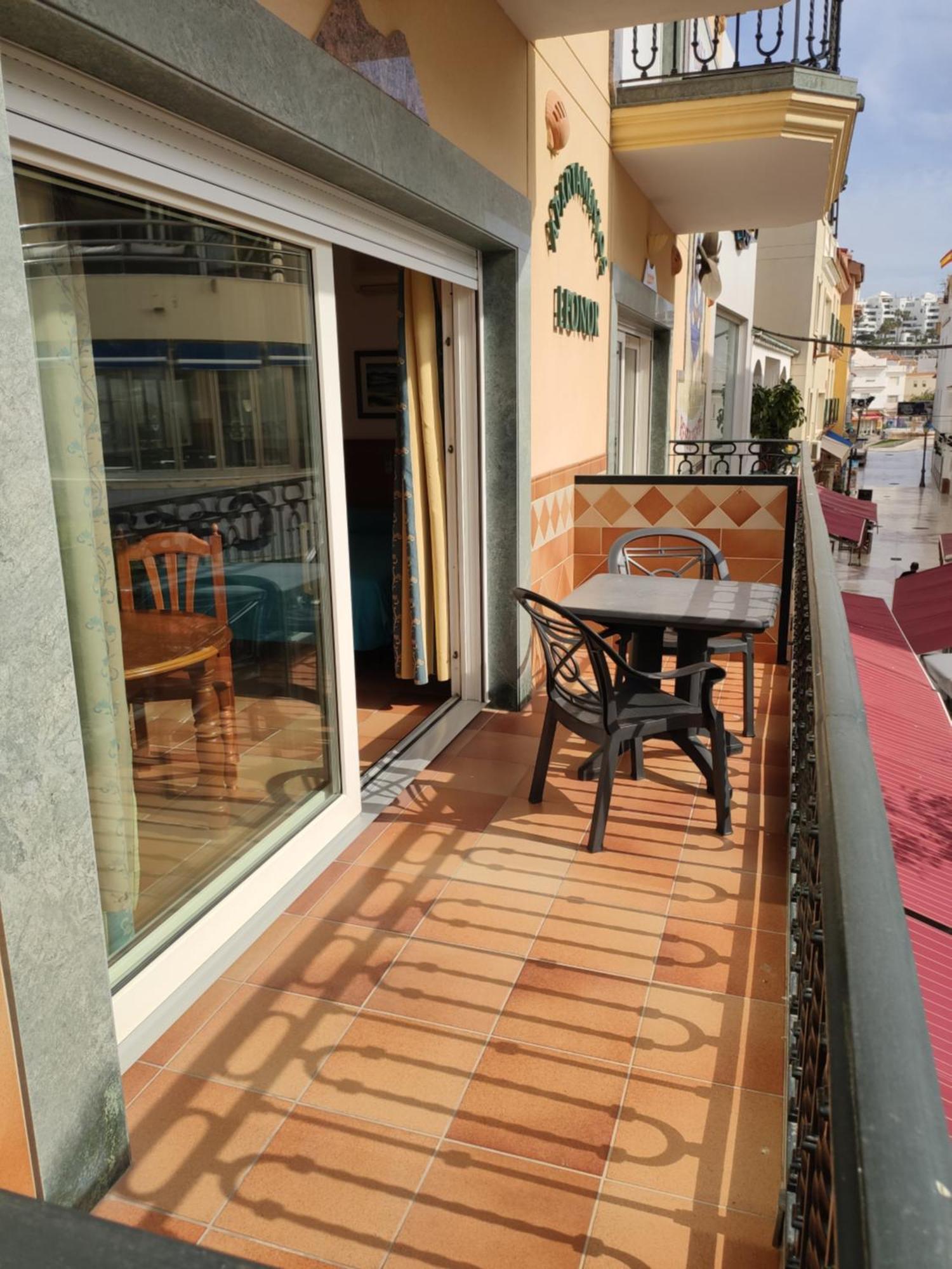 Apartamentos Leonor Carihuela Torremolinos Pokój zdjęcie