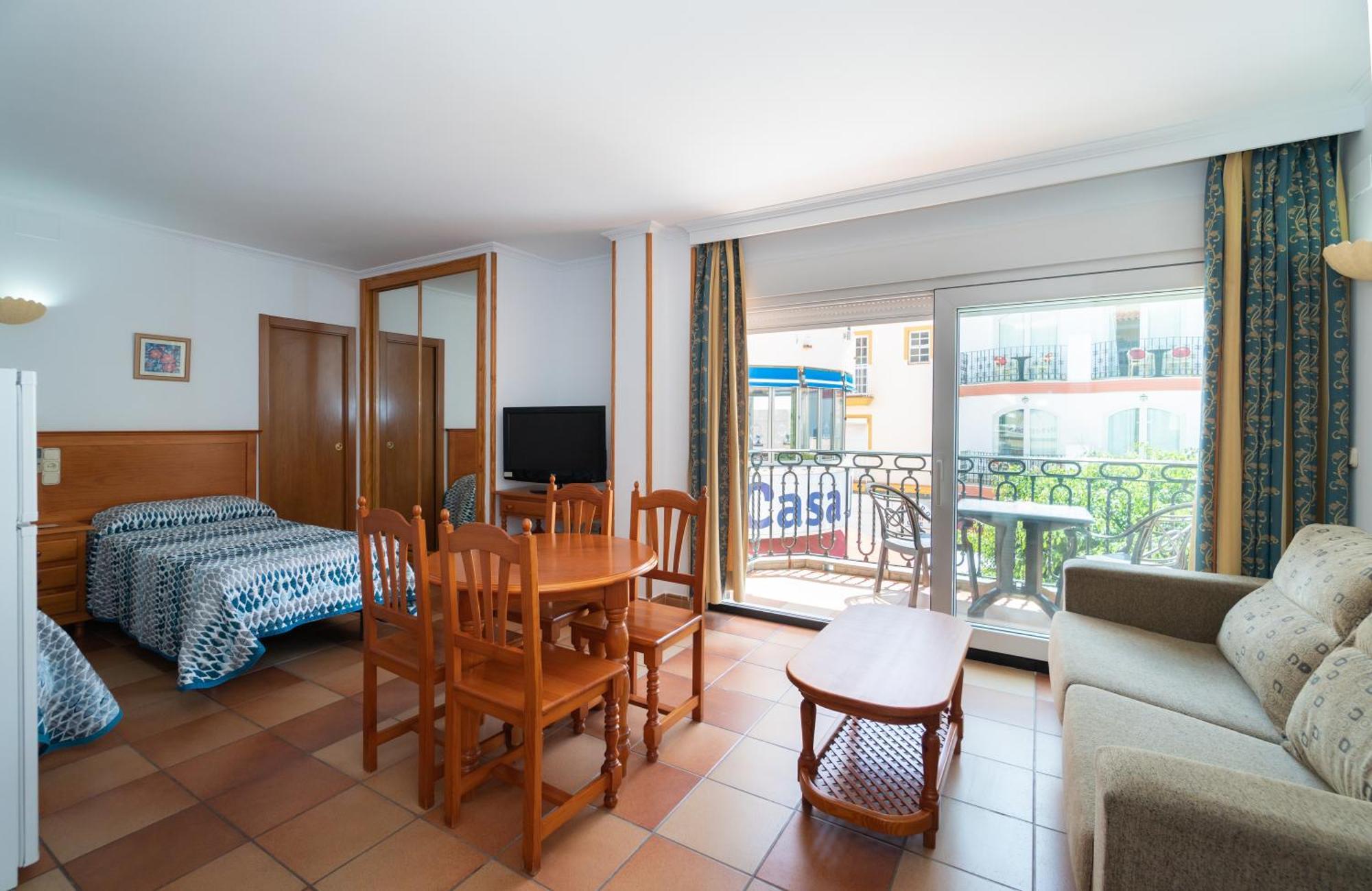 Apartamentos Leonor Carihuela Torremolinos Zewnętrze zdjęcie