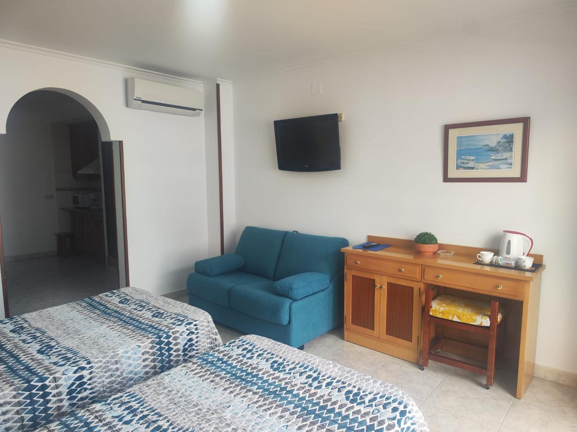Apartamentos Leonor Carihuela Torremolinos Zewnętrze zdjęcie