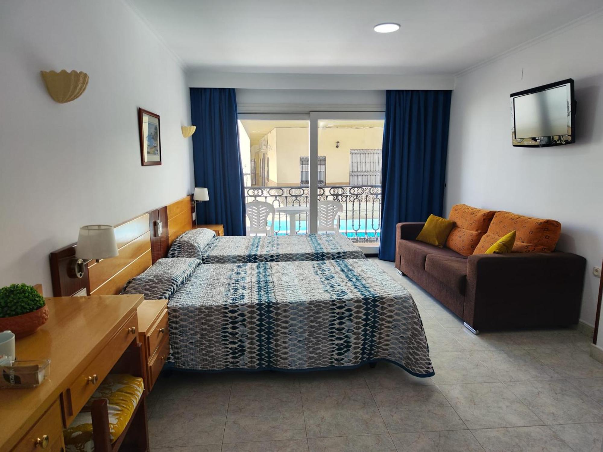 Apartamentos Leonor Carihuela Torremolinos Zewnętrze zdjęcie