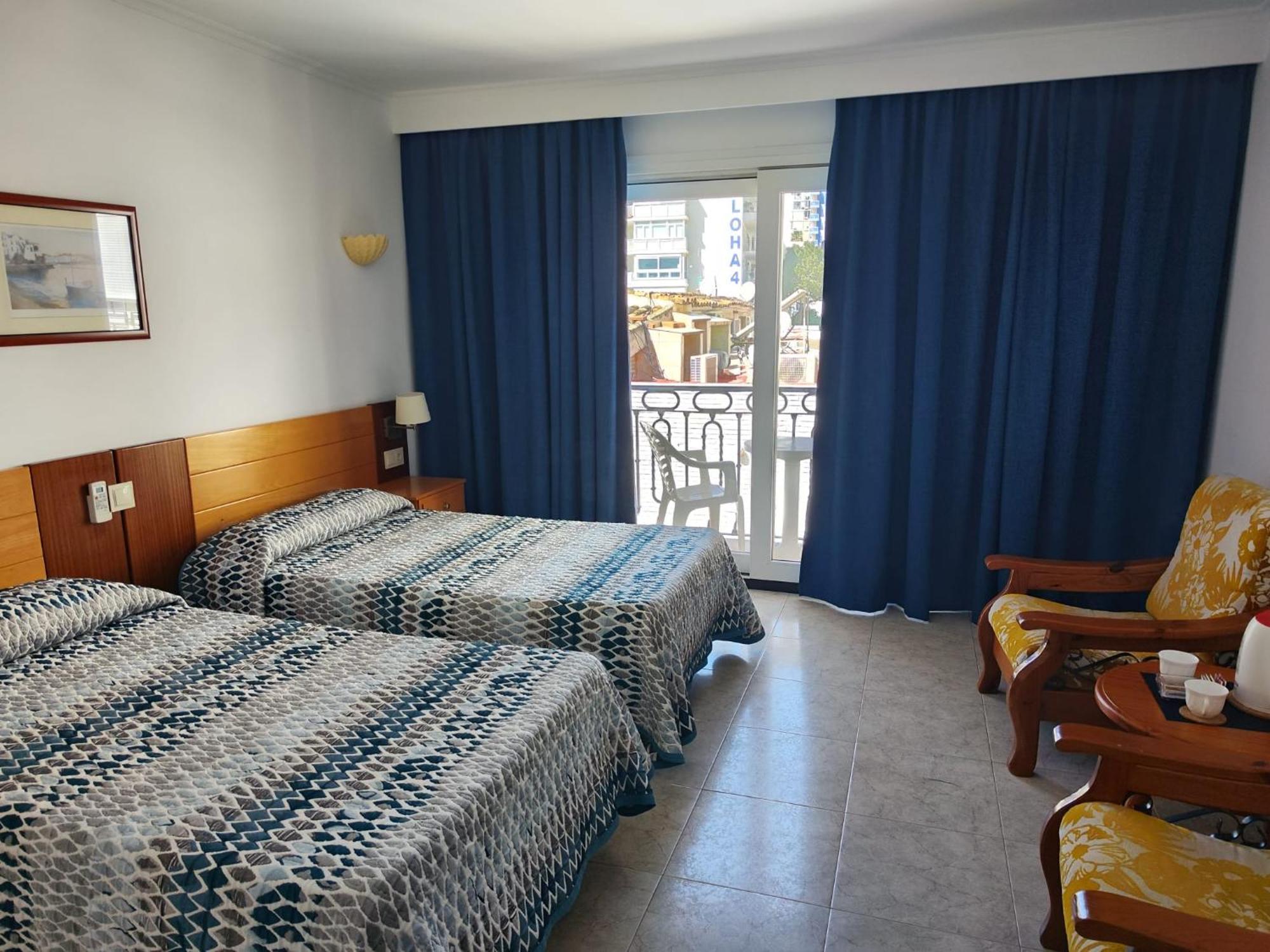 Apartamentos Leonor Carihuela Torremolinos Zewnętrze zdjęcie