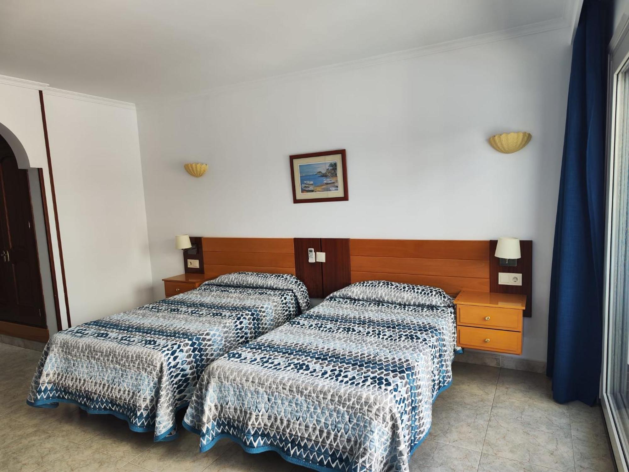 Apartamentos Leonor Carihuela Torremolinos Zewnętrze zdjęcie