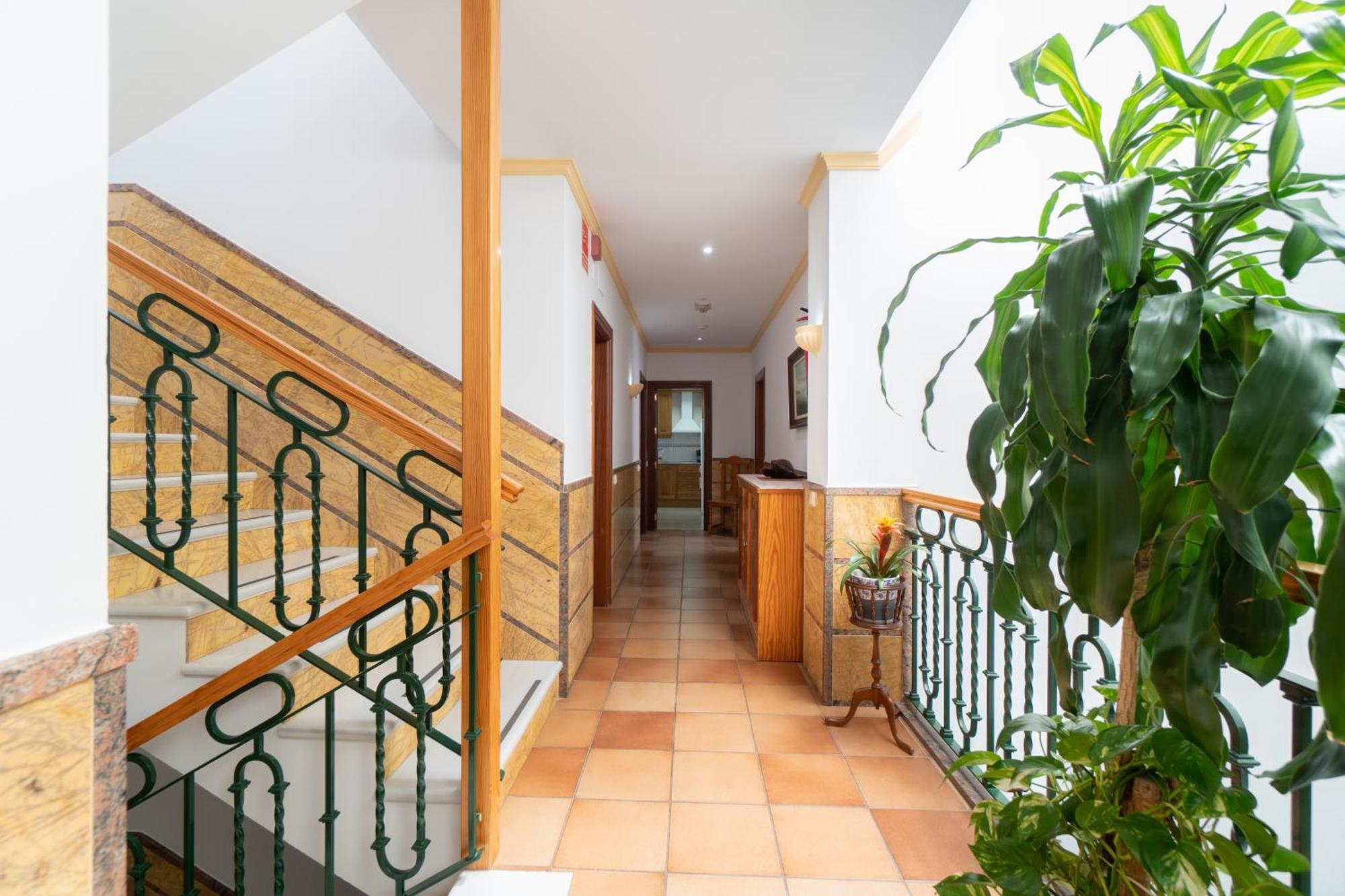 Apartamentos Leonor Carihuela Torremolinos Zewnętrze zdjęcie
