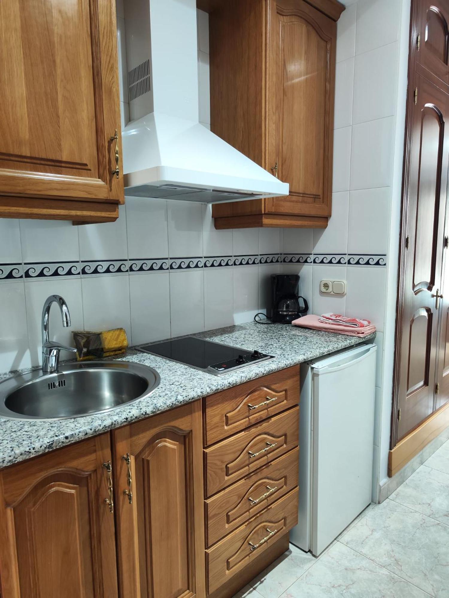 Apartamentos Leonor Carihuela Torremolinos Zewnętrze zdjęcie
