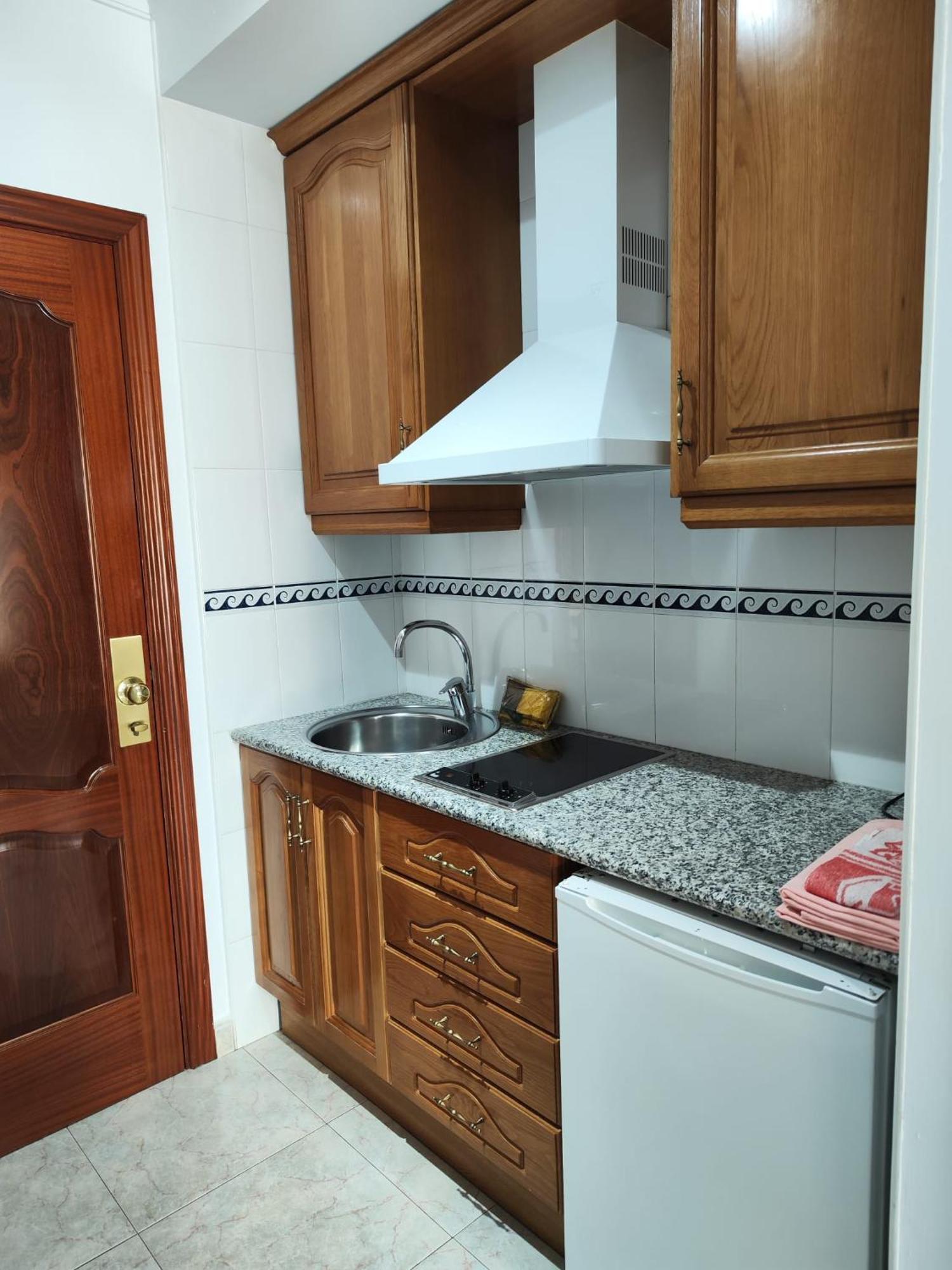 Apartamentos Leonor Carihuela Torremolinos Zewnętrze zdjęcie